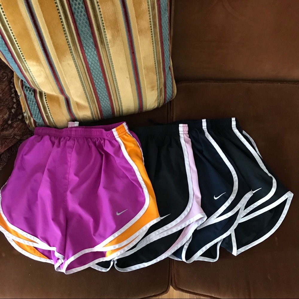 BUNDLE OF NIKE SHORTS